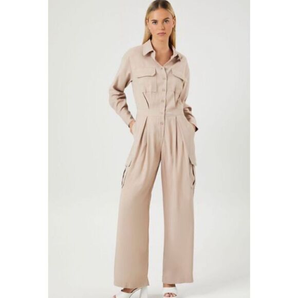 Forever 21 Wide-Leg Cargo Jumpsuit Long Sleeve Khaki Nwot Size Medium - Picture 1 of 9